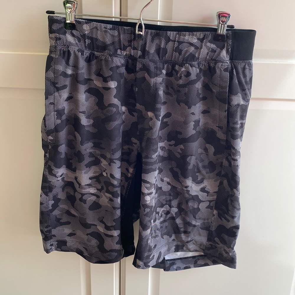 Lululemon men’s shorts